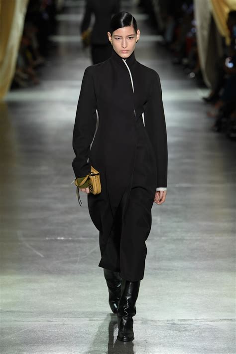 fendi 衣服 價格|2024秋冬女士系列新品上市 .